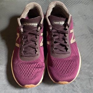 New Balance Arishi  fresh foam Excellent condition